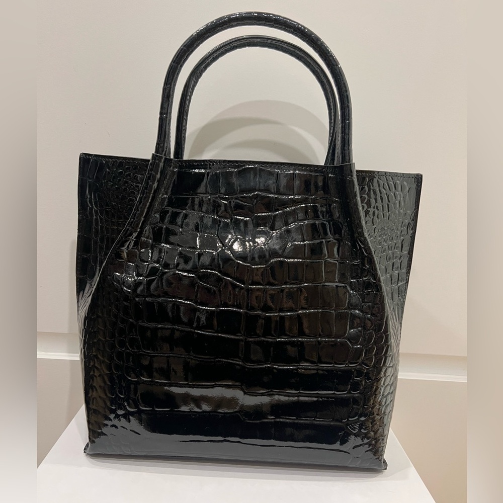 Bevini Croc embossed patent leather bag